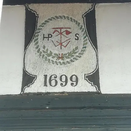 La Cle Du Temps Bed & Breakfast *