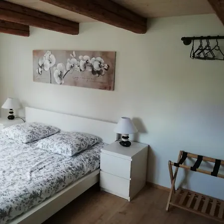 La Cle Du Temps Bed & Breakfast *